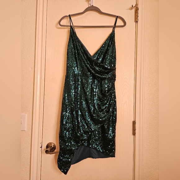Windsor Dresses & Skirts - Green Party Dress - Sequined